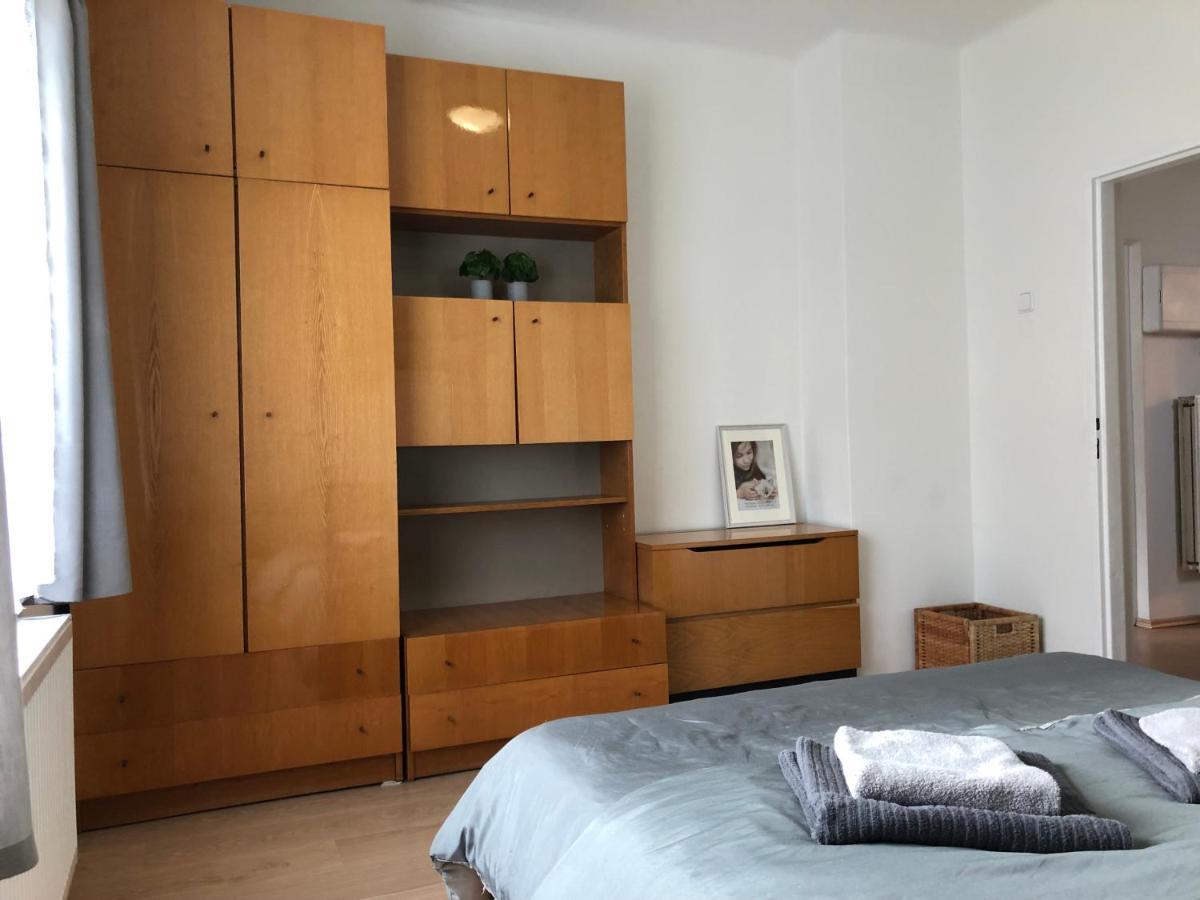 Apartmany Jevany Extérieur photo
