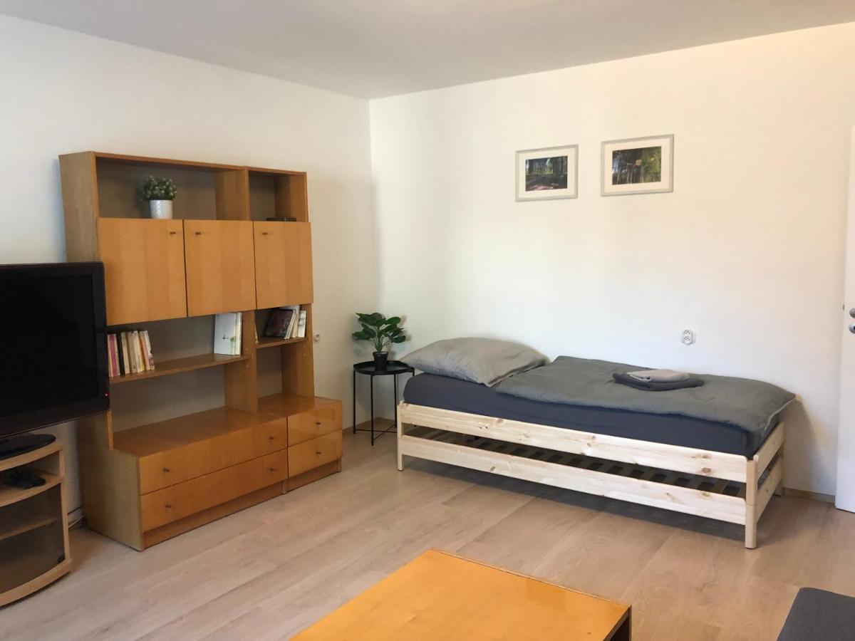 Apartmany Jevany Extérieur photo