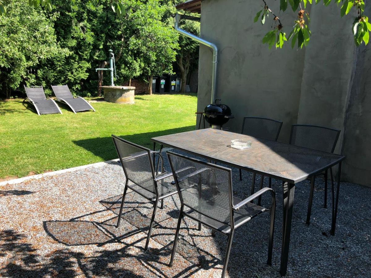 Apartmany Jevany Extérieur photo