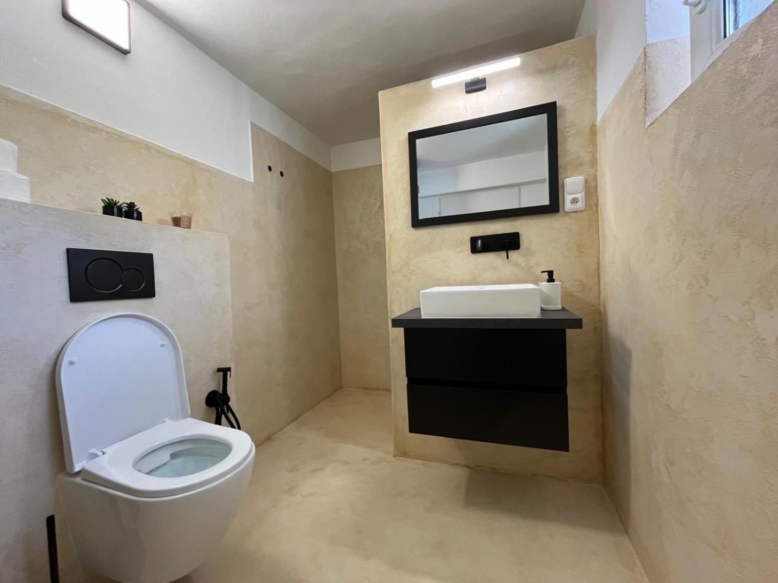 Apartmany Jevany Extérieur photo