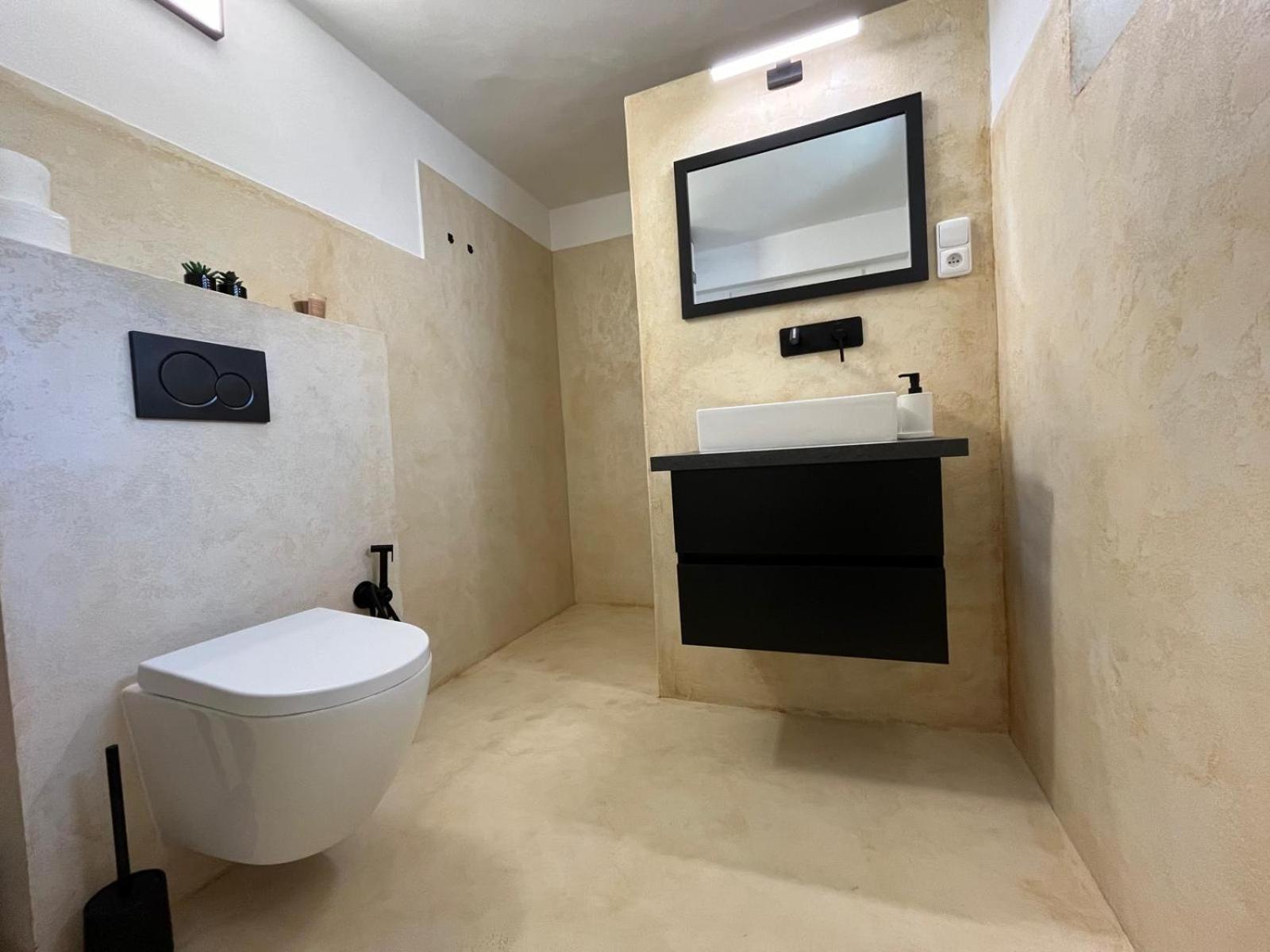 Apartmany Jevany Extérieur photo